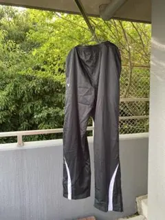 新品 Victorバドミントンウォームアップ パンツ メンズXL 黒 ヨネックス