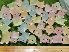 ミニチュア　カラフル　ぶたさん