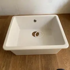 Item thumbnail for item c7b49d4e-3259-4674-a27f-430f100e2a7d