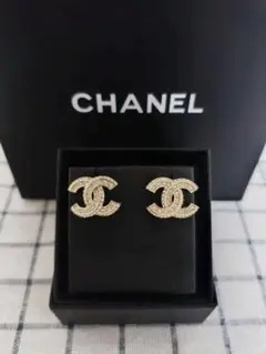 CHANEL シャネル ピアス