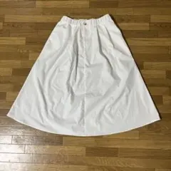 ホワイト フレアロングスカート