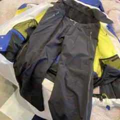 KJUS スキーウェア ジュニア用 上下セット
