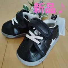 ☆黒いベビー スニーカー ☆