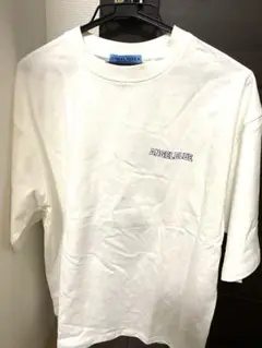 エンジェルブルー グラフィック刺繍 オーバーサイズ半袖Tシャツ