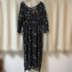 花柄ポリエステルロングワンピース Lサイズ