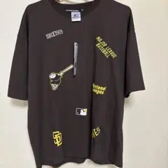 L 新品 MLB パドレス ブラウン Tシャツ 総柄 マルチ刺繍