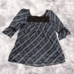 Item thumbnail for item ce9a70f1-5e04-4df5-907d-128718cf1c1c