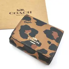 コーチ COACH 折り財布 レオパード ヒョウ柄 コンパクト 新品