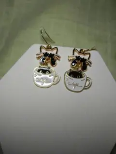 黒猫さん達のかくれんぼピアス