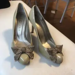 DILANA ベージュ リボン付き ハイヒールパンプス 23.5cm 日本製