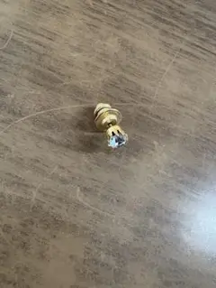 クリスタル付きネクタイピン