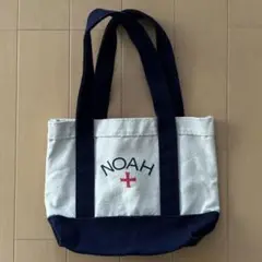 NOAH トートバッグ アイボリー/ネイビー NOAH トートバッグ アイボリー/ネイビー - メルカリ