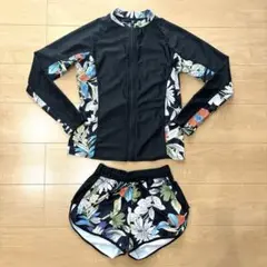 ラッシュガード＆サーフパンツセット