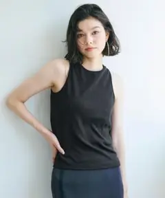 coca　アメスリクルーネックタンクトップ