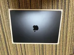 Apple MacBook Air m2チップ　256GB ミッドナイト