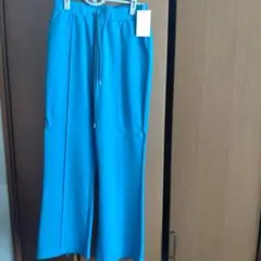 新品【ビューティー&ユース】リークラックスポンチ フレアイージーパンツ M