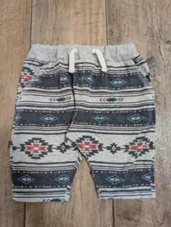 ベビーパンツ　ハーフパンツ　幾何学模様パンツ 90cm　男の子服