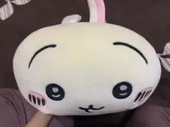 うさぎ　ちいかわ　寝そべり　ぬいぐるみ　アミューズメント