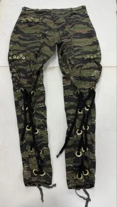 Item thumbnail for item c1cfb08c-f6f3-45a9-ba89-168cbad90ef5