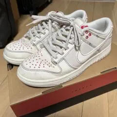 NIKE dunk low SE
