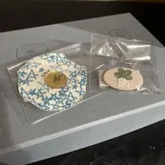 ミナペルホネン　ブローチ2品