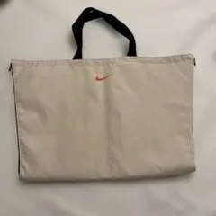 Nike ベージュ トートバッグ 大容量