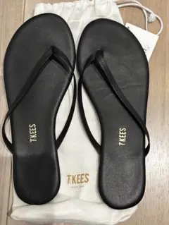Item thumbnail for item ce46a87d-0811-4c33-8caf-918aaf738444