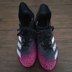 adidas PREDATOR トレーニングシューズ