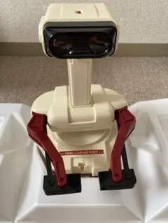 ファミリーコンピューダロボット