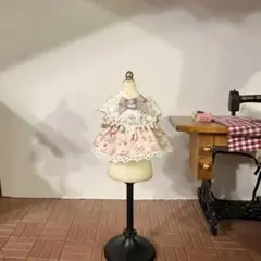 Item thumbnail for item 2c4b8edf-8131-46f2-ac7c-9aaa823d9a59