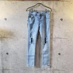 【未使用】細め タイト 小さめ ハードダメージデザインスキニー