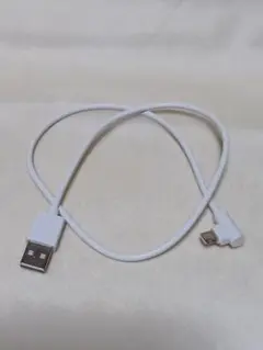 1本で Android・iPhone どちらにでも使える充電ケーブル