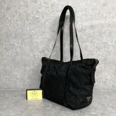 極 美品 カード付き プラダ レザー ナイロン キルティング ハンドバッグ 黒
