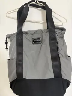 ☆美品☆[軽量!大容量♪ペットボトルホルダー付き]プレートライトデイバッグ