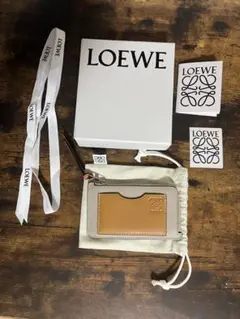未使用 LOEWE ロエベ コインカードホルダー人気カラー