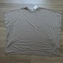 ビッグシルエットプルオーバー新品タグつき