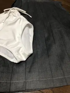 ツナ様　プリーツスカート　Sサイズ　水着　Sサイズ