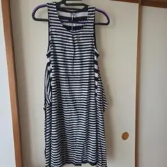 黒とグレーのボーダー　ノースリーブワンピース
