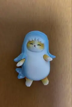 サメにゃん　ジンベエザメ　マスコットフィギュア　ガチャガチャ