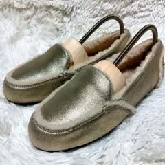 UGG　ヘイリーメタリック 　モカシン　スリッポン　24.0　シャンパンゴールド