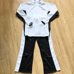 未使用　ジャージ　上下セット　130
