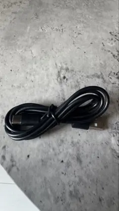 USB-A to USB-C 充電ケーブル 黒