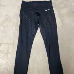 ナイキランニングタイツ
