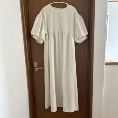本日限定お値下げ　バルーンスリーブワンピース