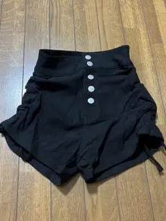 ブラックショートパンツ ウエスト55cm