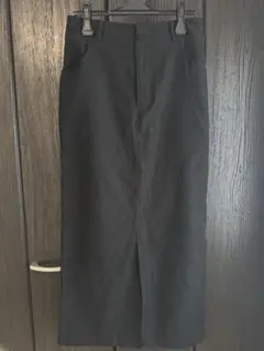 黒のタイトロングスカート アパートバイローリーズ