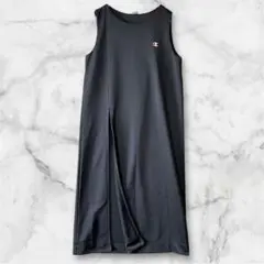 Champion /ノースリーブワンピース ブラック スリット入り M