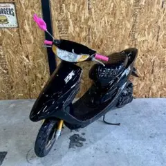 ピンクダイヤモンド Fancy Deep Purple Pink I1 エメラルド