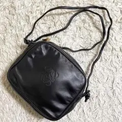 LOEWE ショルダーバッグ アナグラム ポシェット レザー ブラック