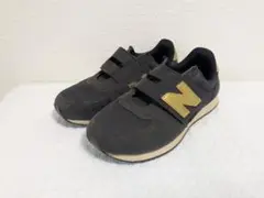 New Balance ベルクロスニーカー グレー/ゴールド21.5センチ